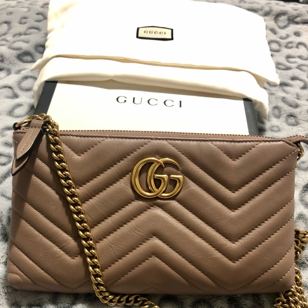 ❣️SOLD❣️Gucci Marmont mini matelasse chain bag